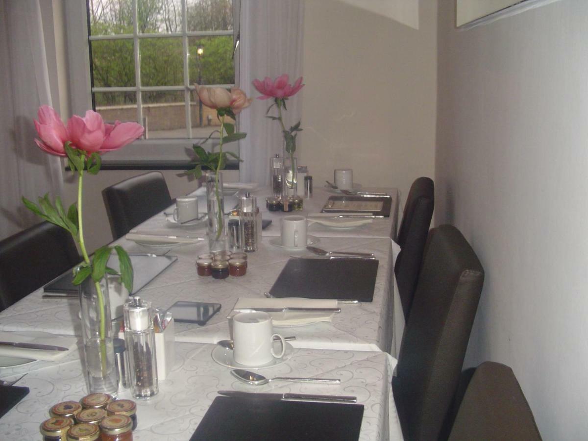 Aaron Glen Guest House Loanhead Eksteriør billede